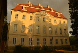 Sonnenaufgang am Schloss Martinskirchen